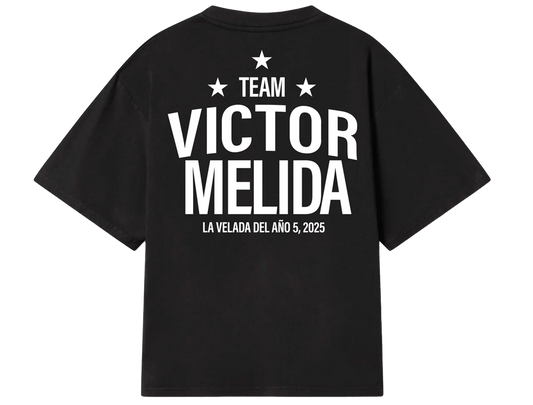 TEAM VÍCTOR MÉLIDA TEE 2025